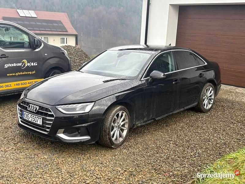 Używany Audi A4 2020 Czarny Sedan/Limuzyna