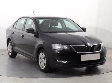 Czarny Używany 2017 Skoda Rapid Hatchback | 36 499 zł (Uczciwa cena) - Obraz 1/4
