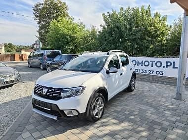 Biały Używany 2018 Dacia Sandero Hatchback | 25 900 zł (Super Cena) - Obraz 1/4