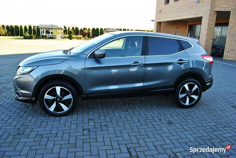 Używany Nissan Qashqai 115 KM (84 kW) 2014 Szary SUV