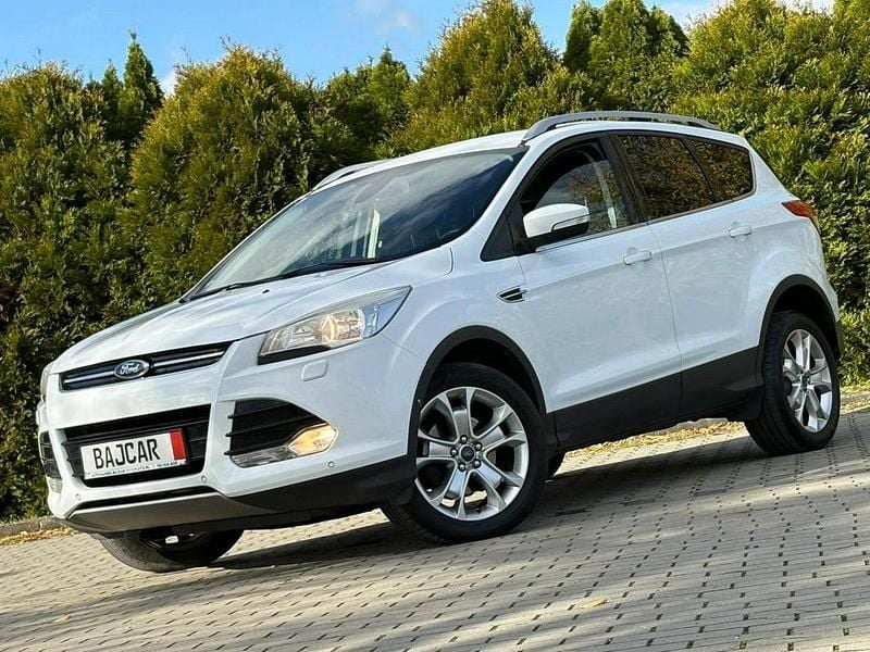 Biały (metalik) Używany 2014 Ford Kuga SUV | 39 777 zł (Uczciwa cena) - Obraz 1/4