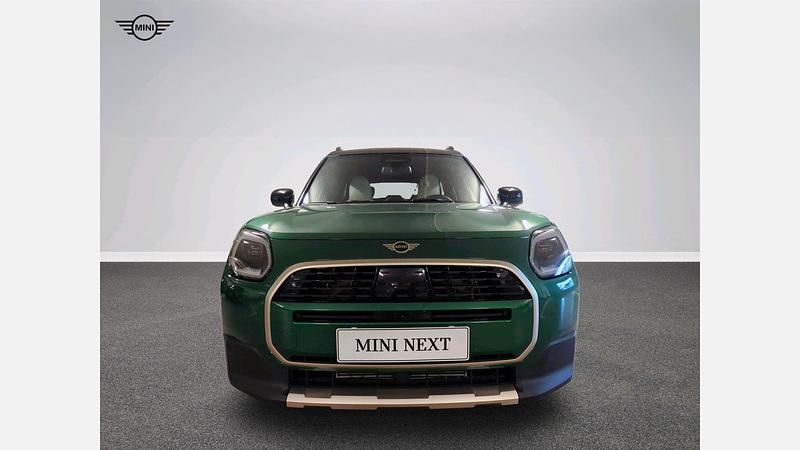 Używany Mini Countryman 156 KM (114 kW) 2024 British racing green iv metalizowany SUV