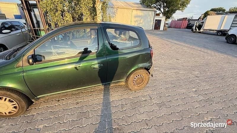 Używany 2002 Toyota Yaris | 1900 zł - Obraz 1/3