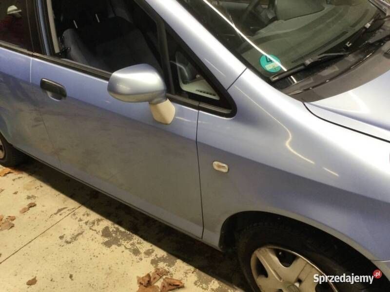 Używany Honda Jazz 83 KM (61 kW) 2004 Niebieski Hatchback