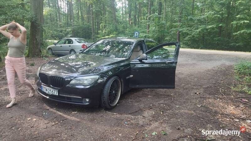 Używany BMW 750 2009 Sedan/Limuzyna