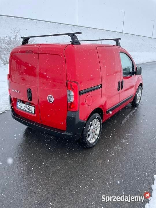 Używany Fiat Fiorino 2015 Czerwony Minivan