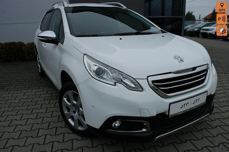 Używany Peugeot 2008 120 KM (88 kW) 2014 Biały SUV