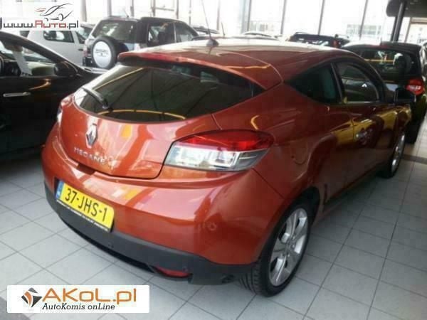 Używany Renault Mégane Coupé 110 KM (80 kW) 2009 Pomarańczowy Coupe