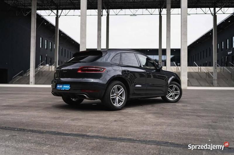 Używany Porsche Macan 252 KM (185 kW) 2017 Szary SUV