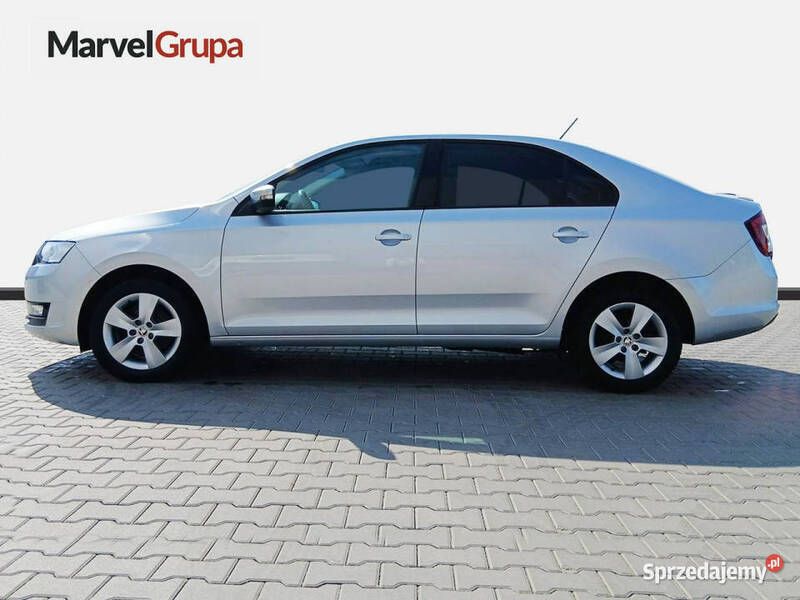 Srebrny (metalik) Używany 2019 Skoda Rapid Ambition Sedan/Limuzyna | 45 900 zł (Dość drogi) - Obraz 1/4
