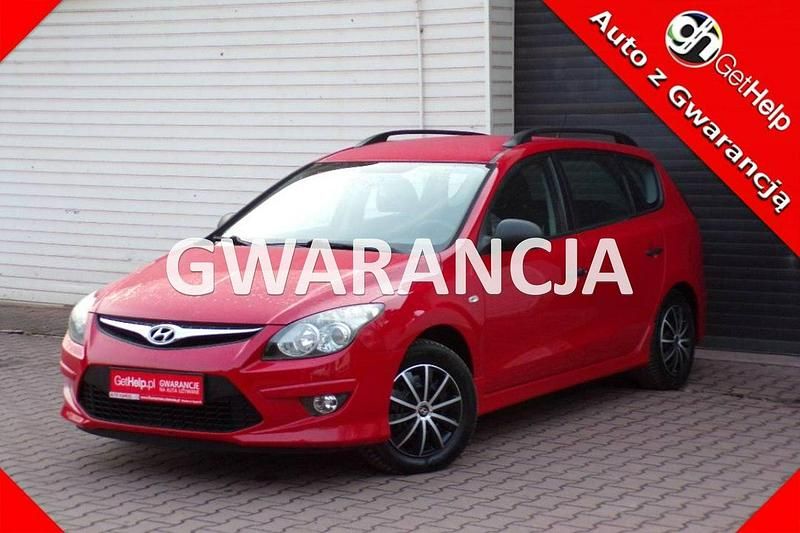 Czerwony Używany 2010 Hyundai i30 Kombi | 15 900 zł (Uczciwa cena) - Obraz 1/4