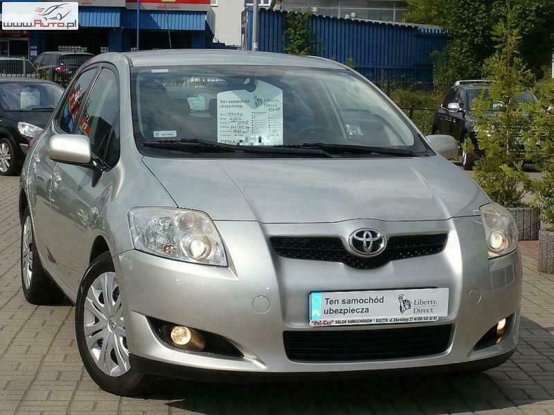 Srebrny (metalik) Używany 2008 Toyota Auris Hatchback | 20 900 zł (Drogi) - Obraz 1/4