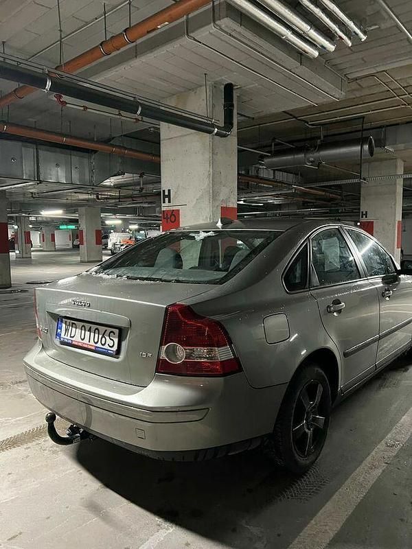 Używany Volvo S40 2007 Srebrny Sedan/Limuzyna