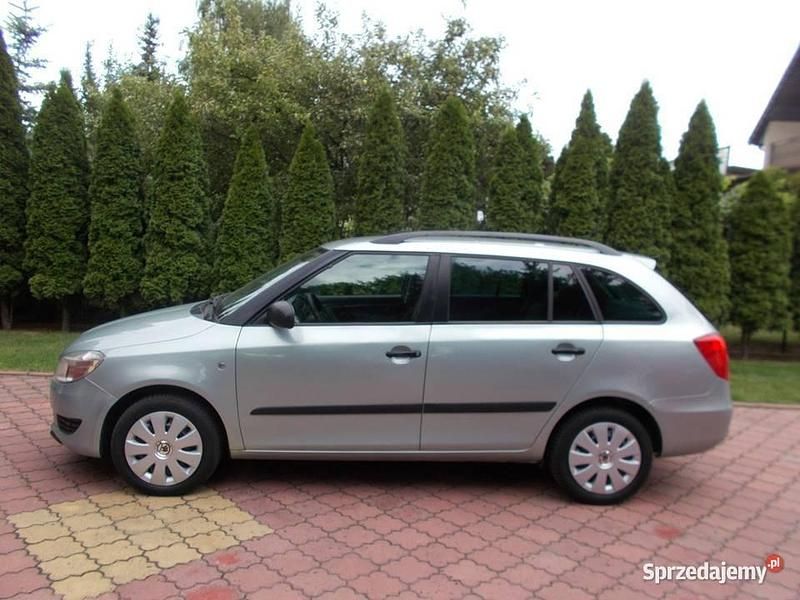Używany 2011 Skoda Fabia Kombi | 12 300 zł (Uczciwa cena) - Obraz 1/4