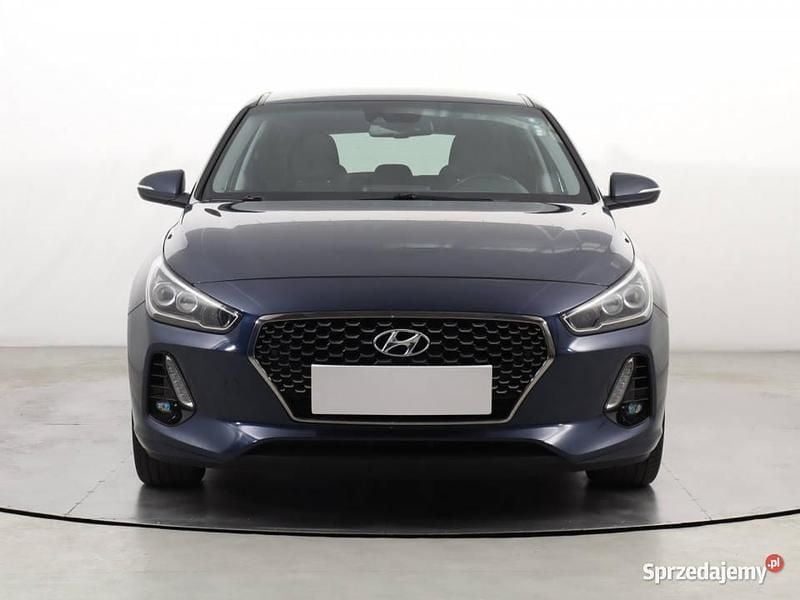 Niebieski Używany 2017 Hyundai i30 Hatchback | 38 499 zł (Uczciwa cena) - Obraz 1/4