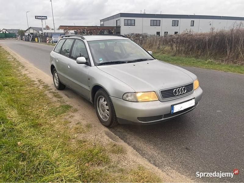 Srebrny Używany 1996 Audi A4 Kombi | 1500 zł (Super Cena) - Obraz 1/4