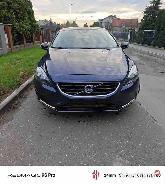 Niebieski Używany 2014 Volvo V40 Hatchback | 38 000 zł (Dobra cena) - Obraz 1/4