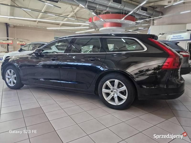 Czarny Używany 2018 Volvo V90 Kombi | 74 900 zł (Super Cena) - Obraz 1/4