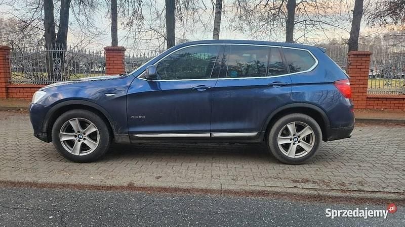 Granatowy Używany 2017 BMW X3 SUV | 69 900 zł (Super Cena) - Obraz 1/4