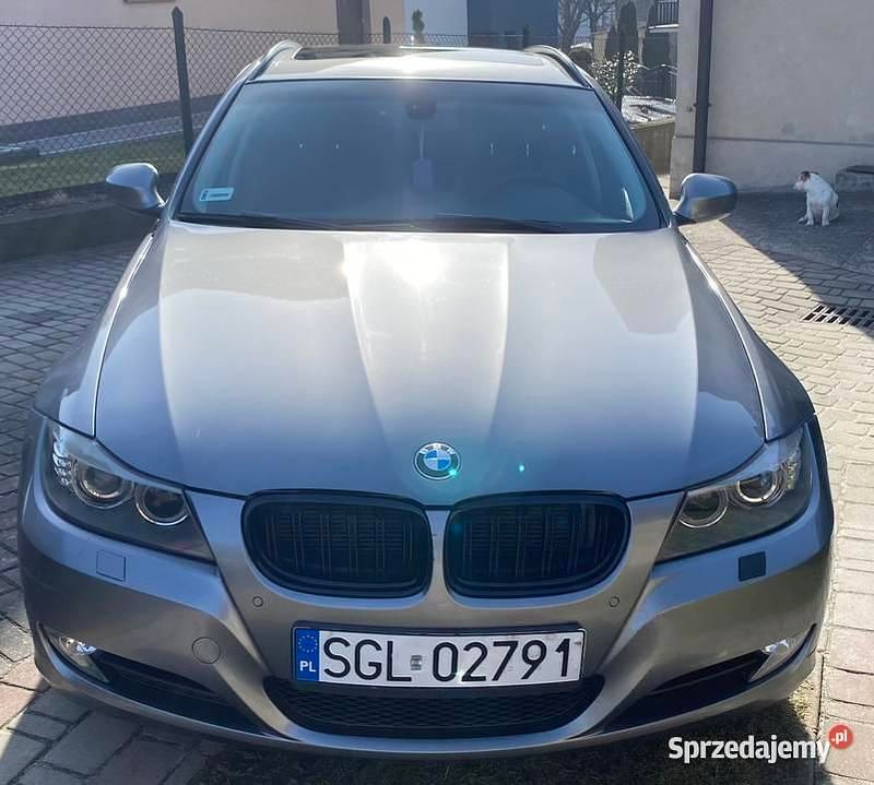 Używany BMW 318 2010 Szary Kombi