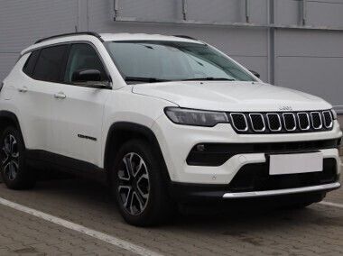Biały Używany 2021 Jeep Compass SUV | 99 999 zł (Dość drogi) - Obraz 1/4