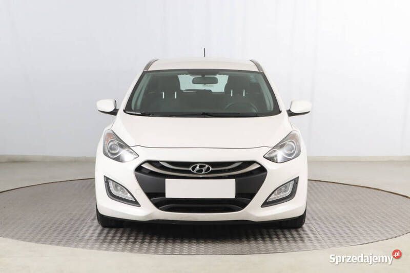 Biały Używany 2013 Hyundai i30 Kombi | 25 999 zł (Uczciwa cena) - Obraz 1/4