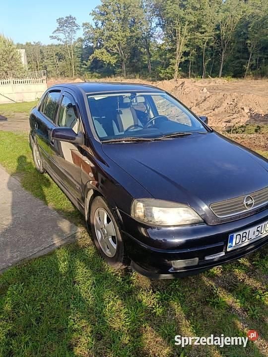 Używany Opel Astra 2003 Granatowy Hatchback