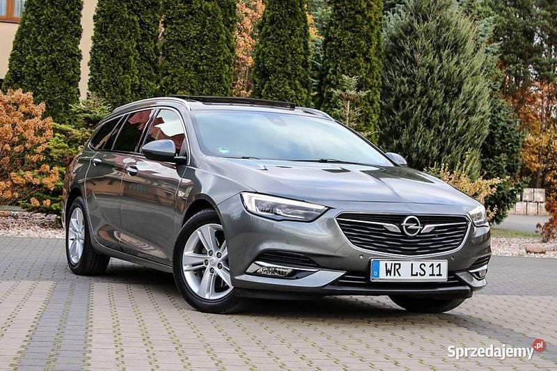 Szary Używany 2018 Opel Insignia Kombi | 49 900 zł (Dość drogi) - Obraz 1/4