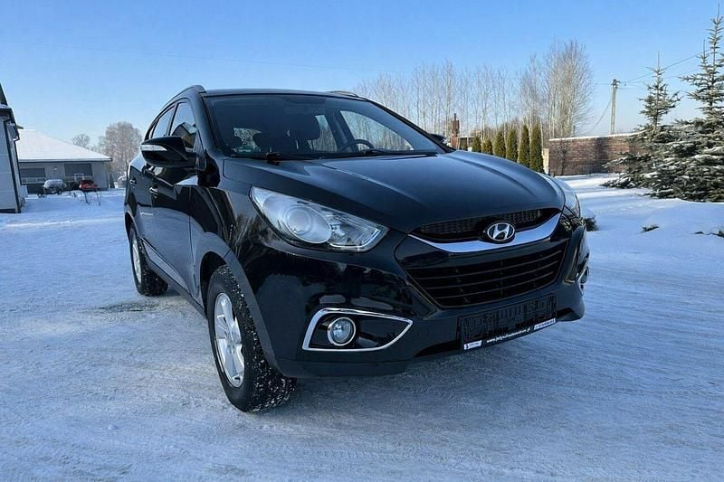 Używany Hyundai ix35 135 KM (99 kW) 2012 Czarny (metalik) SUV