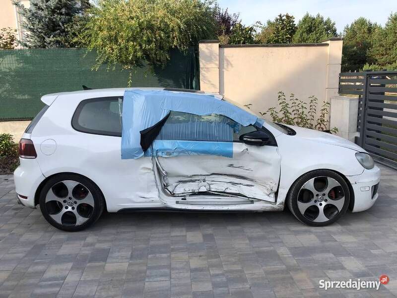 Biały Używany 2011 VW Golf VI GTI Hatchback | 27 777 zł - Obraz 1/4