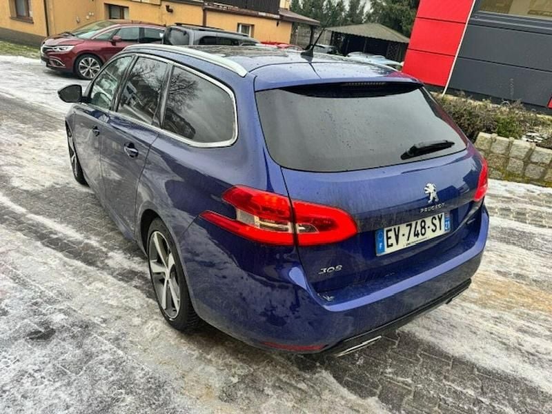 Używany Peugeot 308 GT 130 KM (95 kW) 2018 Niebieski (metalik) Hatchback