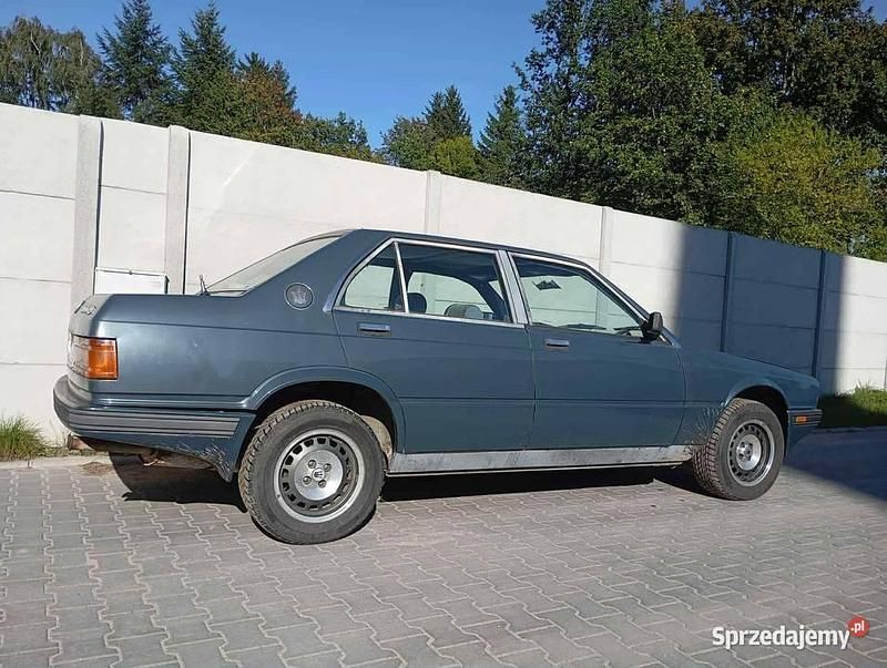 Używany Maserati 420 1985 Sedan/Limuzyna