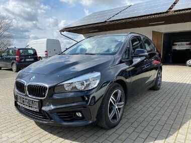 Czarny Używany 2016 BMW 218 Active Tourer Sport Line Minivan | 35 700 zł - Obraz 1/4