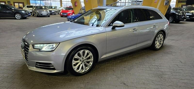 Używany Audi A4 150 KM (110 kW) 2016 Srebrny Kombi