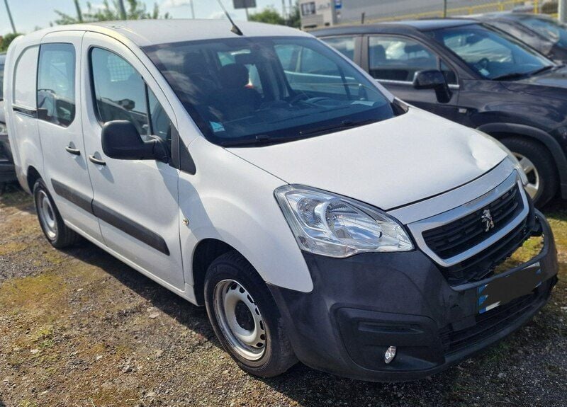 Inny kolor Używany 2012 Peugeot Partner Minivan | 24 999 zł - Obraz 1/4
