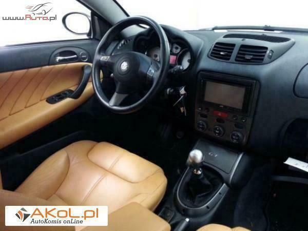 Używany Alfa Romeo GTV 150 KM (110 kW) 2009 Czarny Coupe