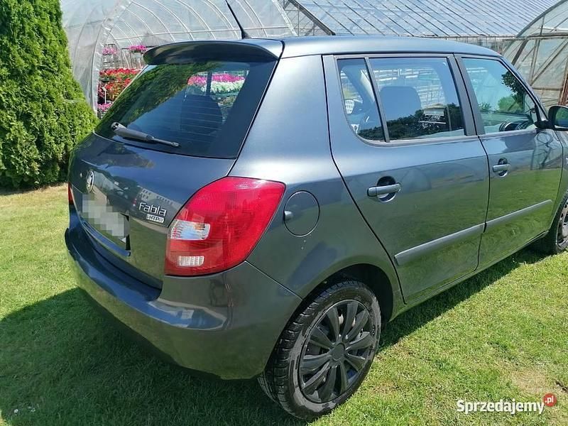 Grafitowy Używany 2007 Skoda Fabia Hatchback | 10 500 zł (Drogi) - Obraz 1/4