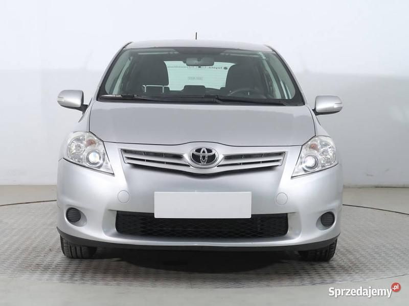Srebrny Używany 2012 Toyota Auris Hatchback | 28 999 zł (Dość drogi) - Obraz 1/4