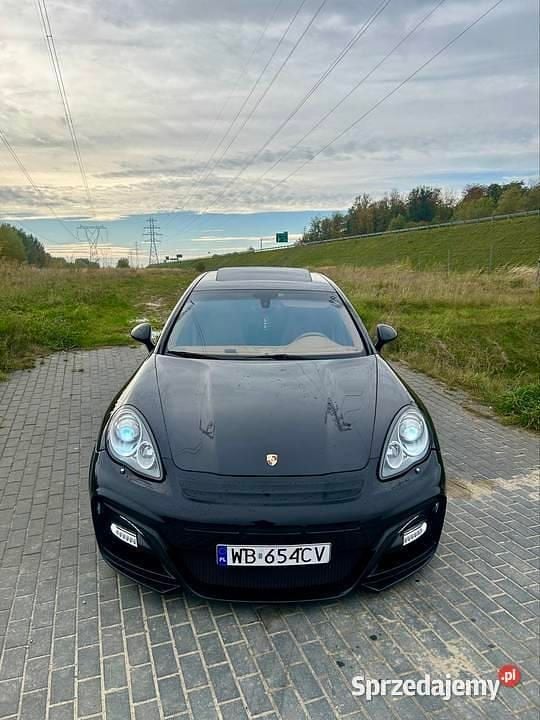 Czarny Używany 2010 Porsche Panamera Sedan/Limuzyna | 120 000 zł - Obraz 1/4