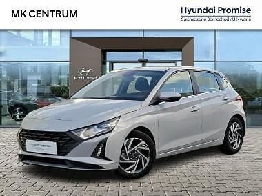 Szary Używany 2024 Hyundai i20 Hatchback | 73 900 zł (Drogi) - Obraz 1/4