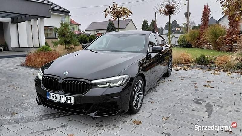 Używany BMW 518 150 KM (110 kW) 2021 Czarny Sedan/Limuzyna