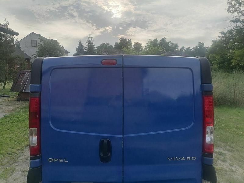 Niebieski Używany 2007 Opel Vivaro Van | 8500 zł - Obraz 1/4