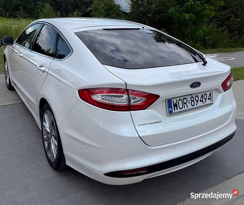 Używany Ford Mondeo 2016 Biały Hatchback