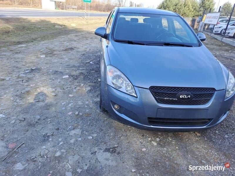 Szary Używany 2007 Kia Ceed Hatchback | 8500 zł (Drogi) - Obraz 1/4