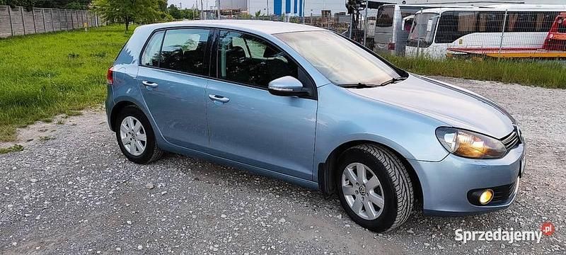 Niebieski Używany 2010 VW Golf VI Hatchback | 19 500 zł - Obraz 1/4