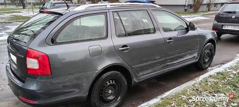 Używany 2009 Skoda Octavia | 14 000 zł (Uczciwa cena) - Obraz 1/4