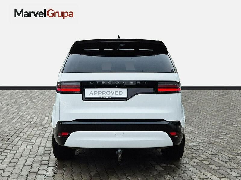 Używany Land Rover Discovery 5 SE Dynamic 249 KM (183 kW) 2023 Biały SUV