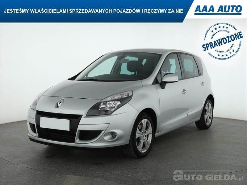 Używany Renault Scénic III 2010 Srebrny Minivan