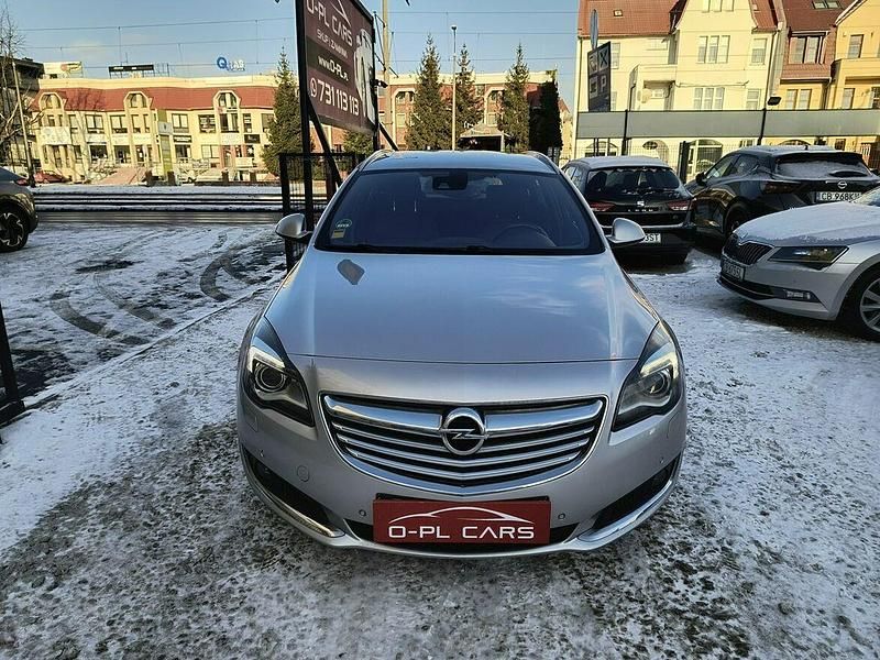 Używany Opel Insignia 163 KM (119 kW) 2013 Srebrny Kombi