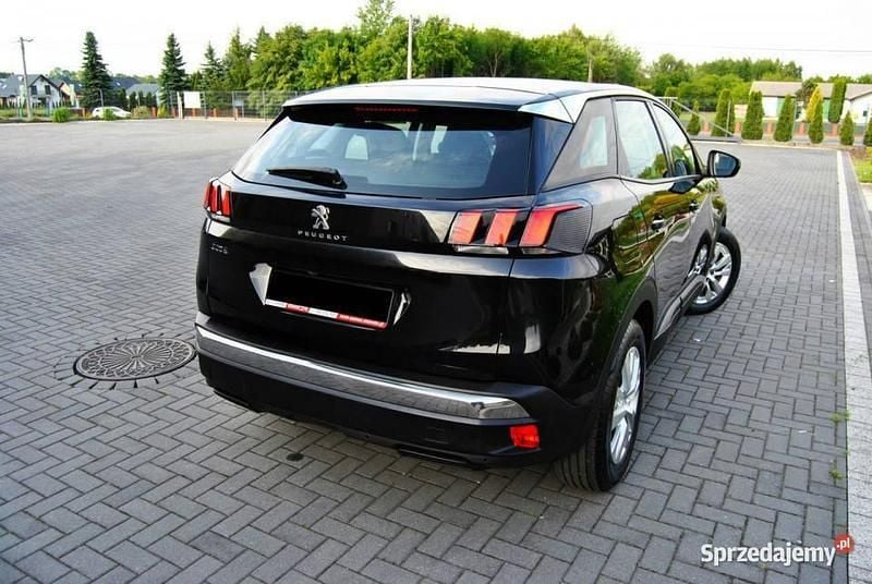 Czarny (metalik) Używany 2017 Peugeot 3008 SUV | 47 900 zł (Dość drogi) - Obraz 1/4